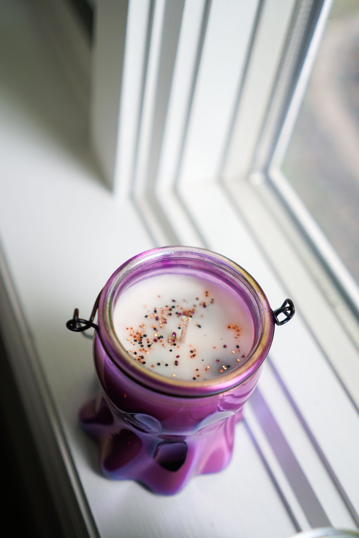 Ghostie 8oz Candle