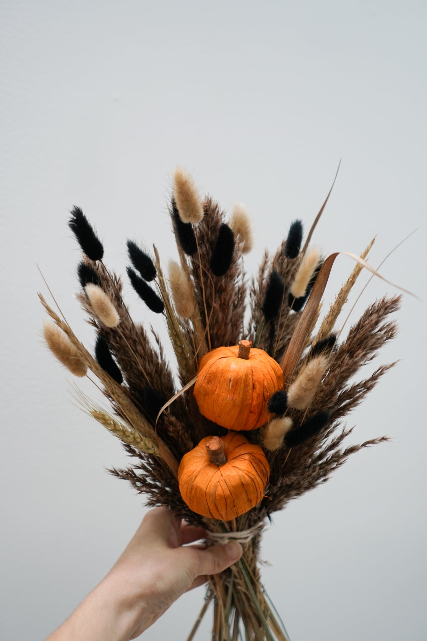 Wooden Double Pumpkin Dried Bouquet